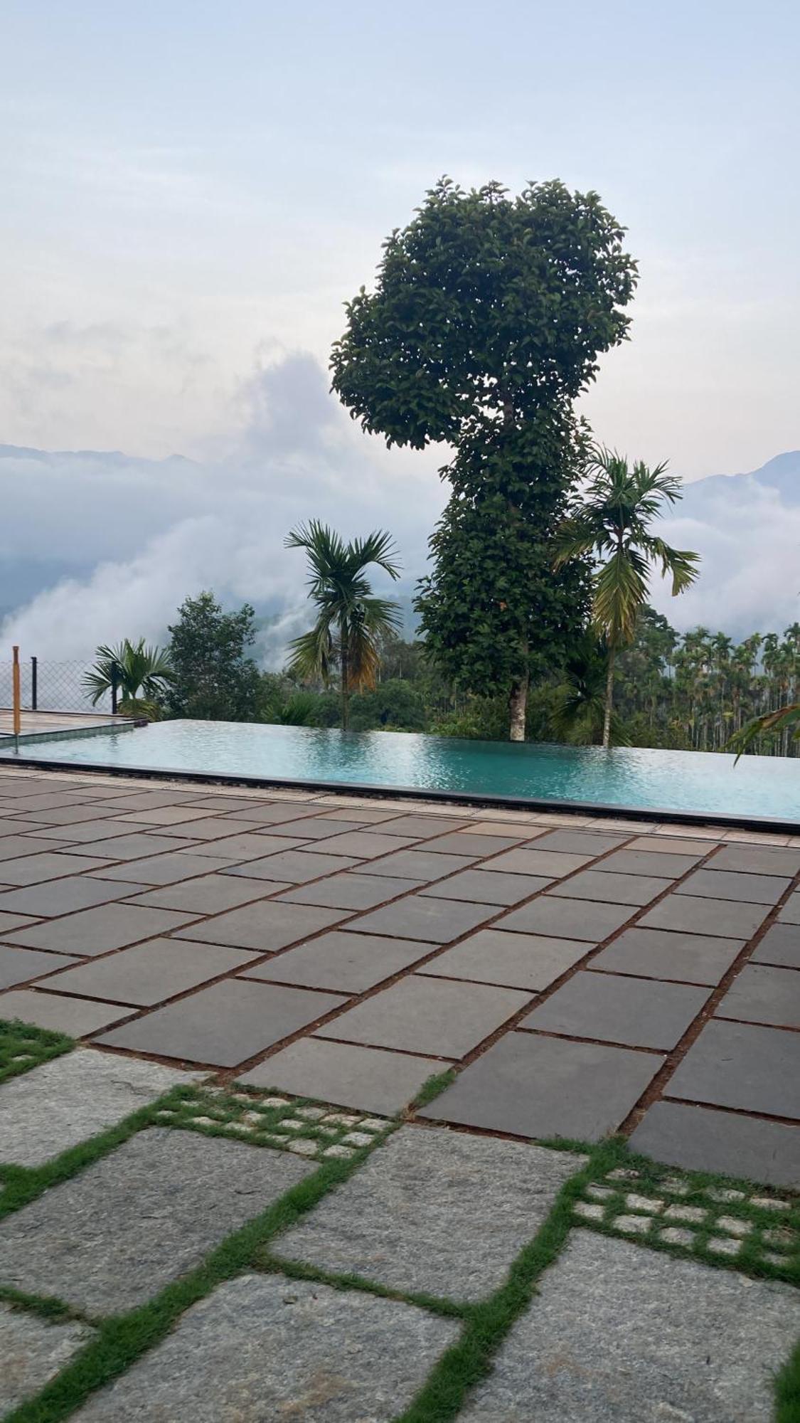 Homestay Namaha Meppadi Ngoại thất bức ảnh